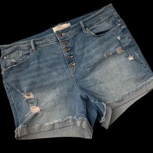 Torrid Vintage Denim Stretch Hi Rise Jean Distressed Shorts  Size 22